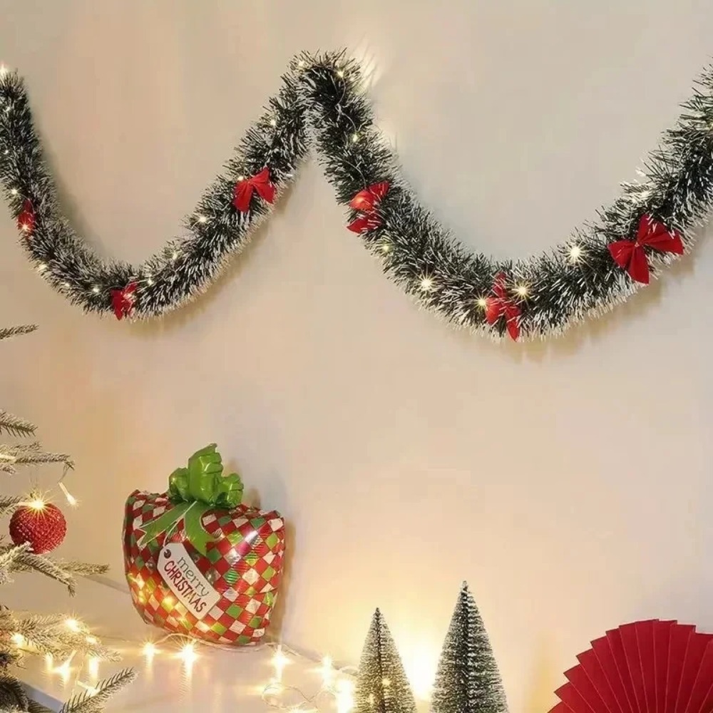 Tinsel Garland Decoration - พวงมาลัยคริสต์มาสประดับด้วยไฟ LED แบบโลหะ ความยาว 2 เมตร